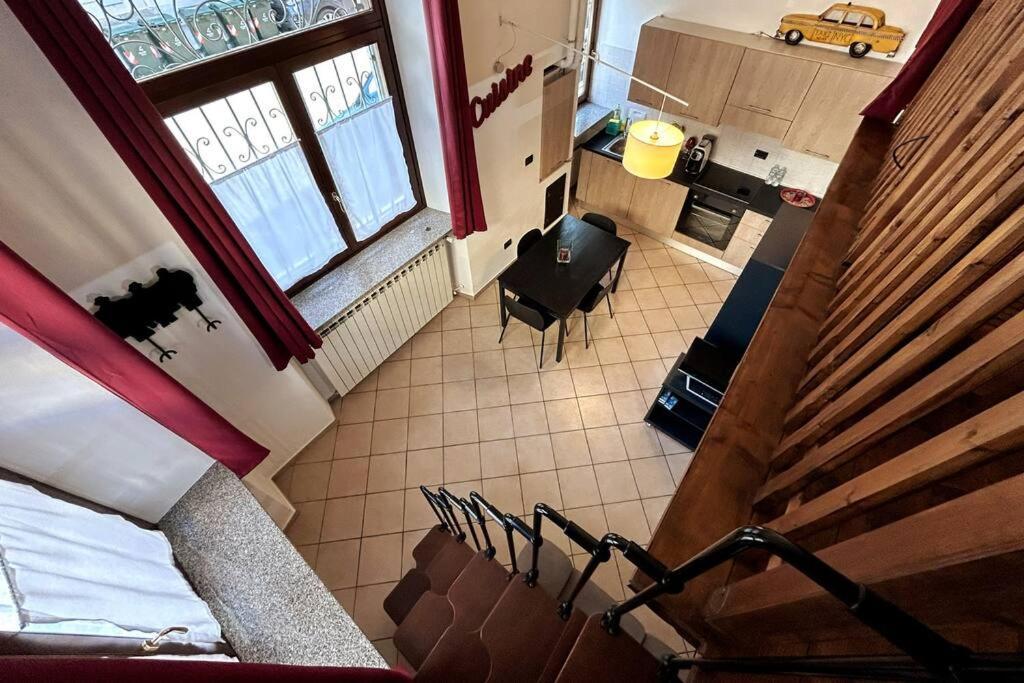 Appartamento Grazioso Loft A 5 Minuti Dal Centro Di Torino Esterno foto